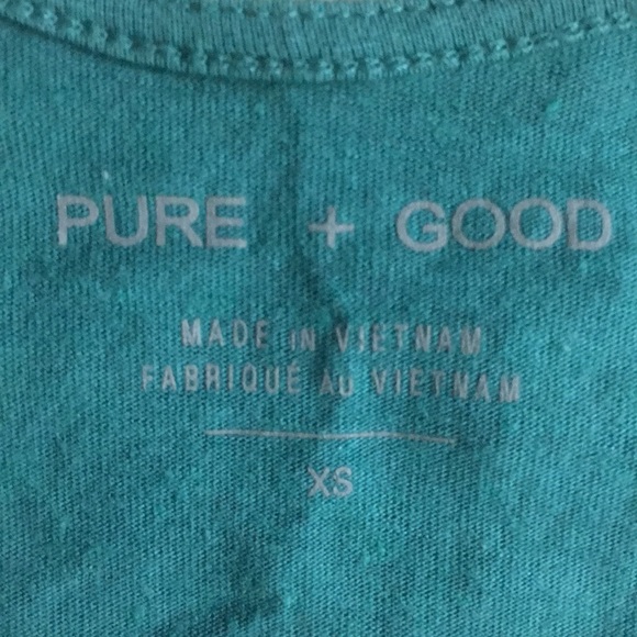 Anthropologie teal tank top with cool twist🌸 - Picture 3 of 6